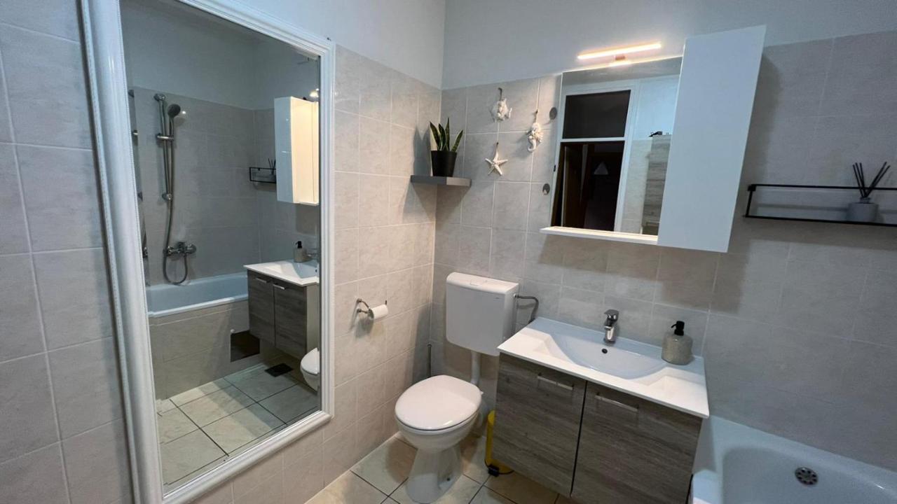 Apartment Magnolia Trogir Exterior photo